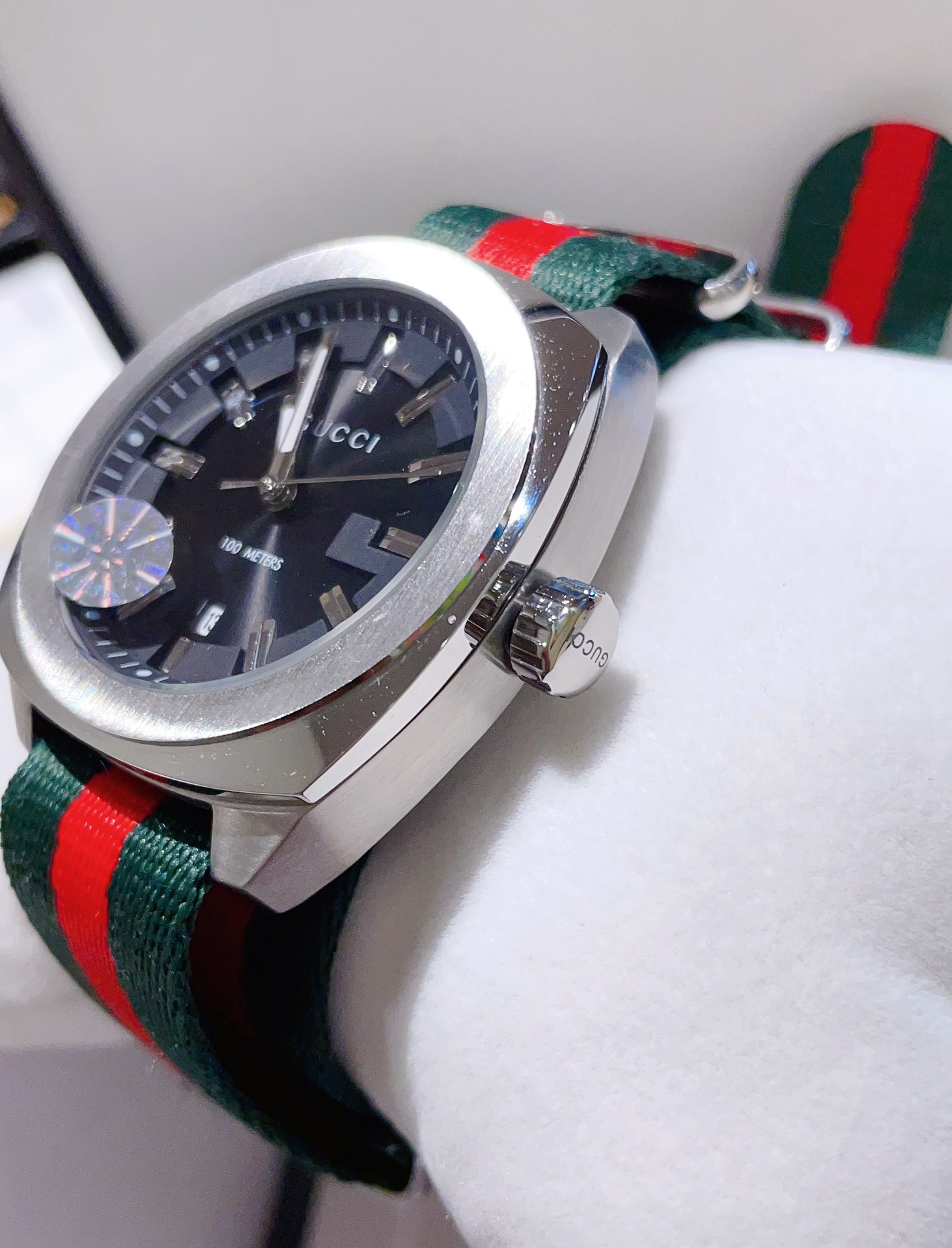 [TOP] GUCCI Dive Series Classic Double Pattern Red And Green Stripes Watches