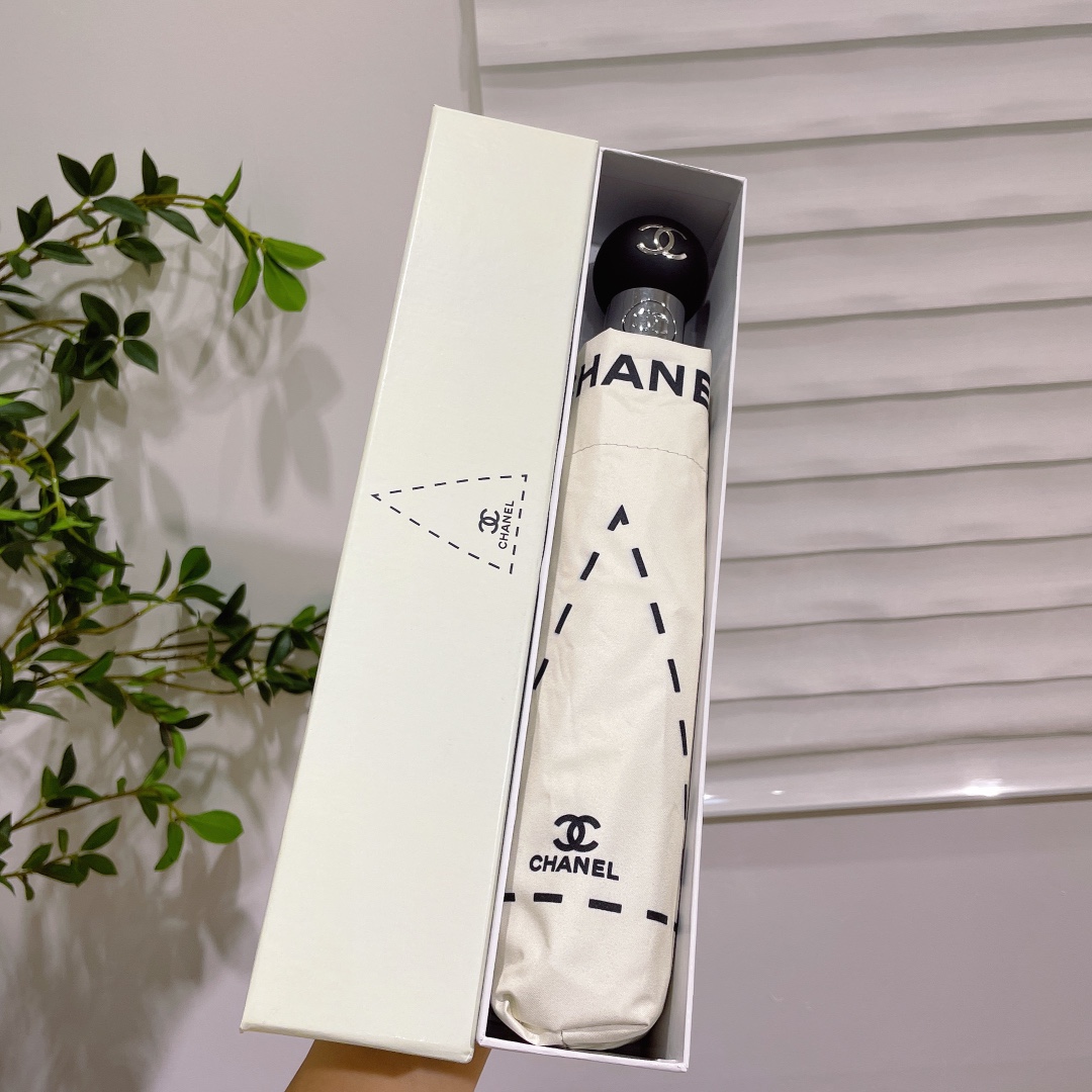 [TOP] CHANEL Umbrella - Beige