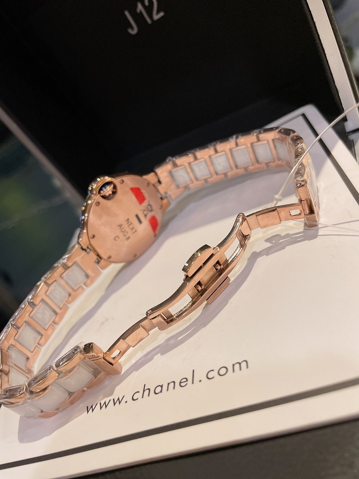 [TOP] Cartier New Fashion Quartz Women's Model Watches