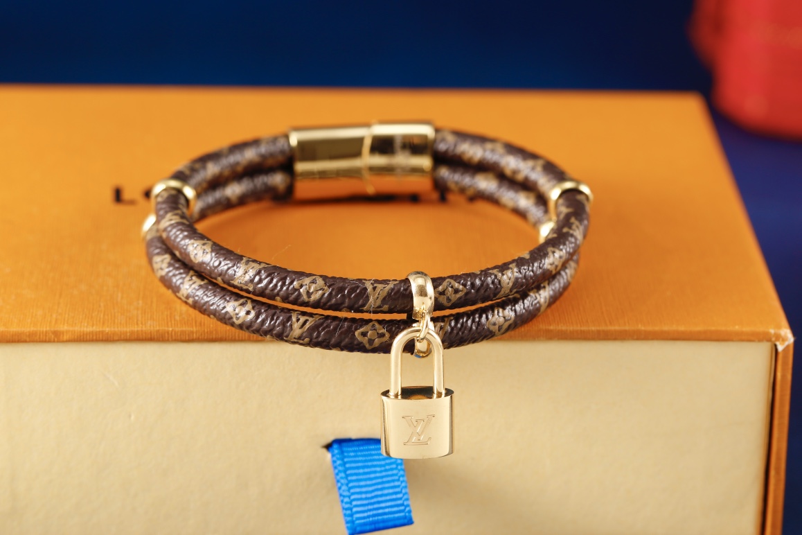 [TOP] Louis Vuitton LV Classic Monogram Leather with Logo Thin Double Circle Bracelet - Brown