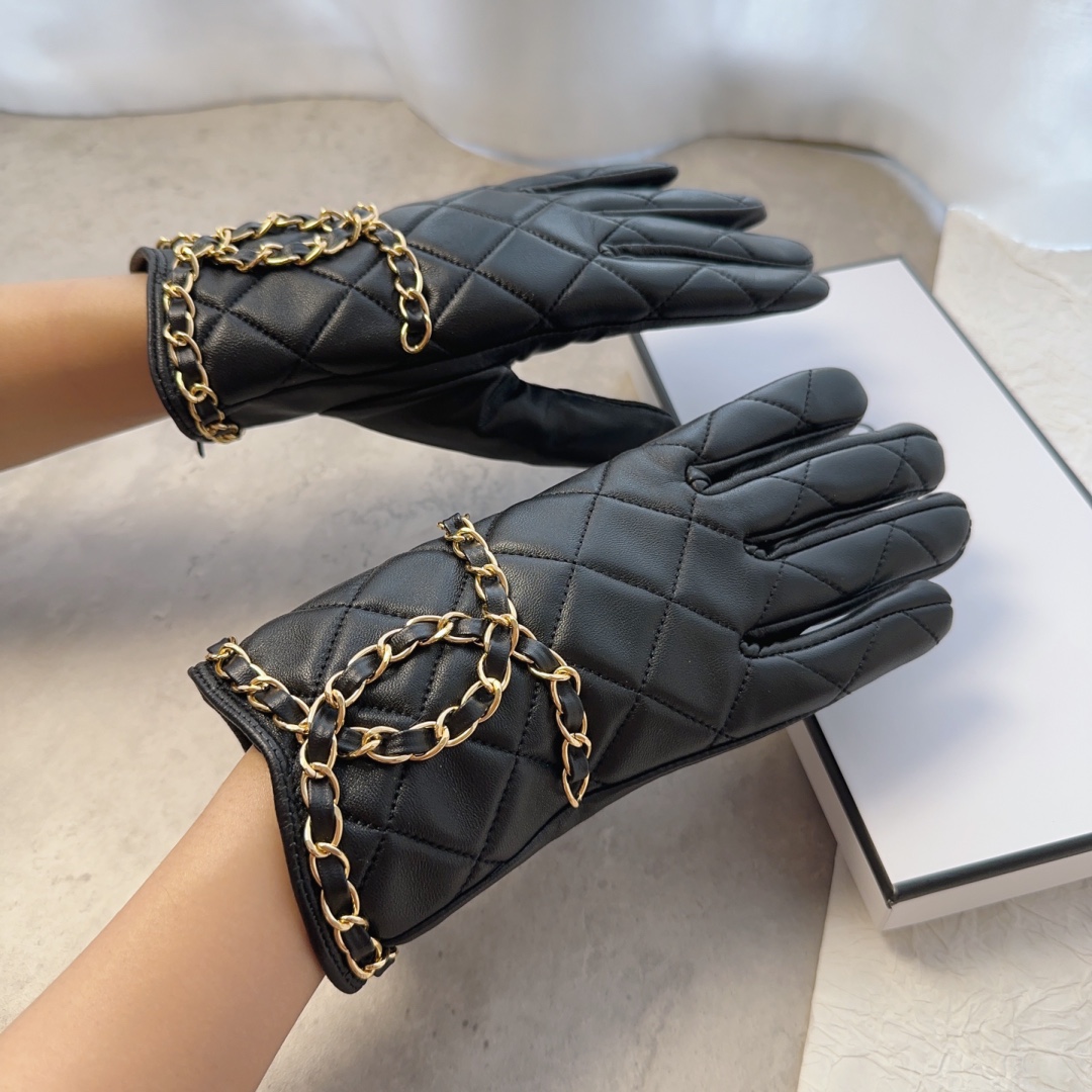 [TOP] CHANEL  Large Double C Chain Autumn And Winter Short Style For One Size - Black