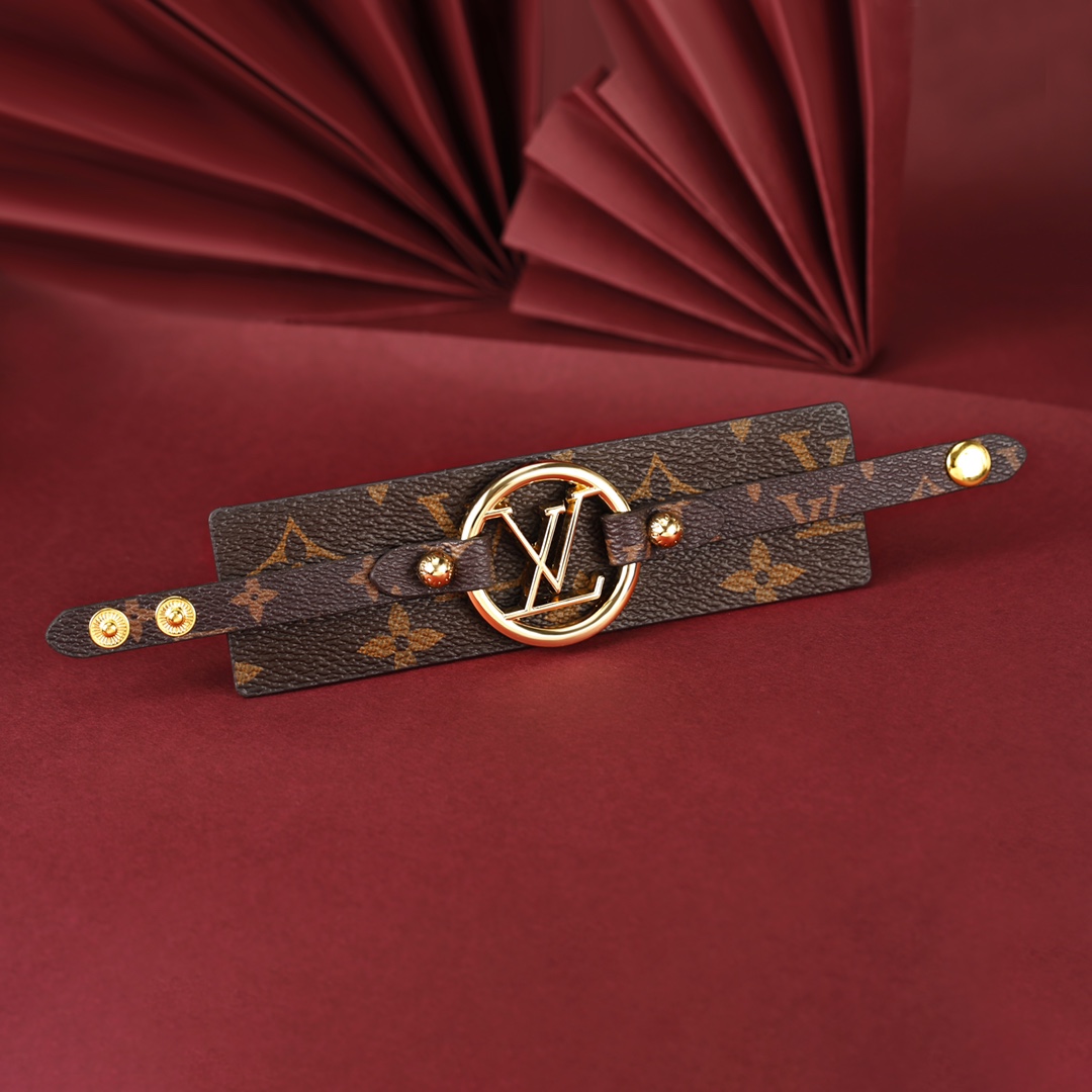 [TOP] Louis Vuitton LV Classic Monogram Leather with Logo Bracelet - Brown