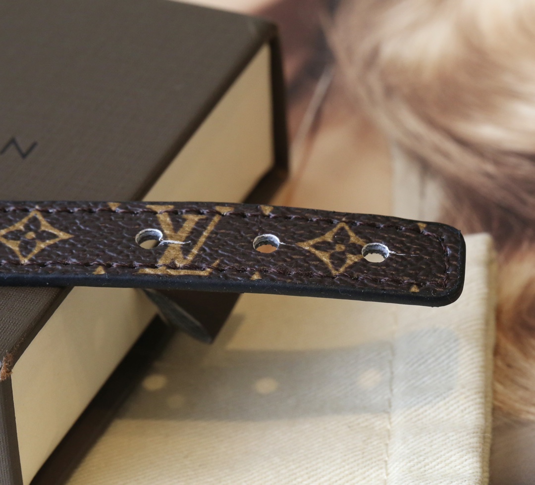 [TOP] Louis Vuitton LV Monogram Leather with Tiger Head Bracelet