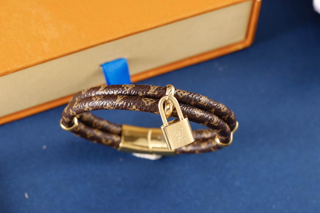 [TOP] Louis Vuitton LV Classic Monogram Leather with Logo Thin Double Circle Bracelet - Brown