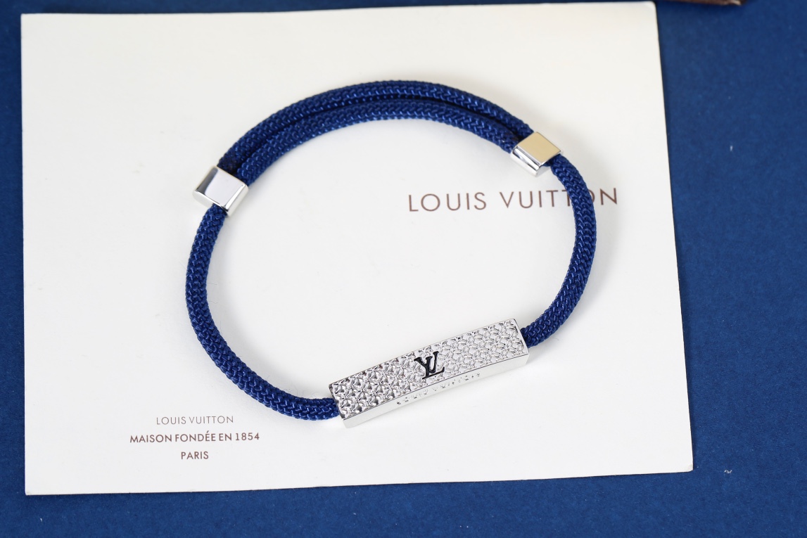 [TOP] Louis Vuitton LV Thin Circle Bracelet - 3 Colors