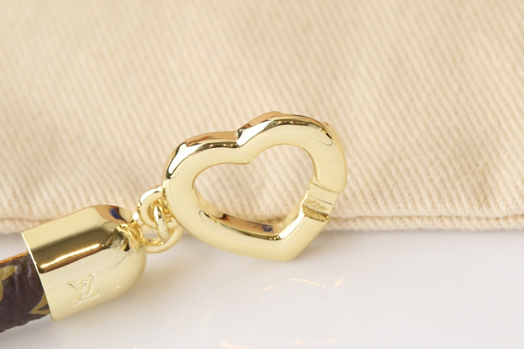 [TOP] Louis Vuitton LV Monogram Leather with Double Love Buckle Thin Circle Bracelet