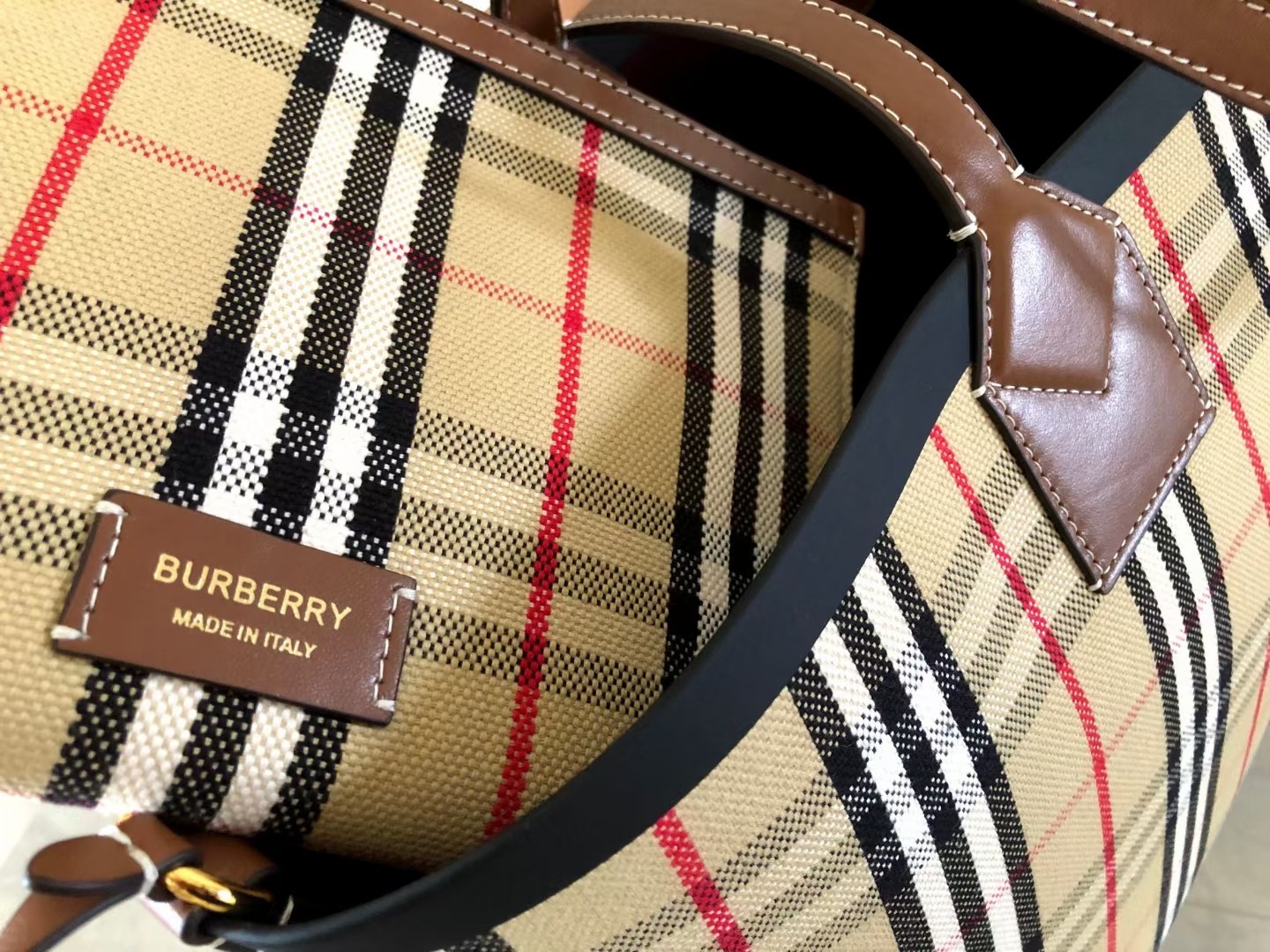 [TOP] BURBERRY Big B's Pure Original Double-sided Tote Bag