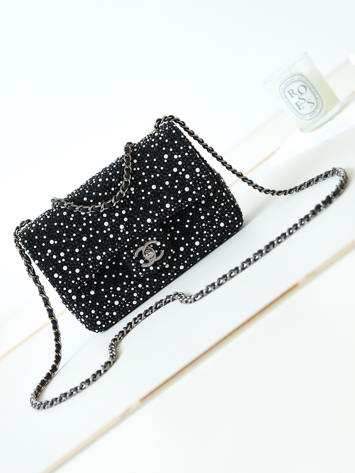 [TOP] CHANEL  23b Evening Armpit Bag Pearl Diamond Flap Bag 20cm/26cm - Black