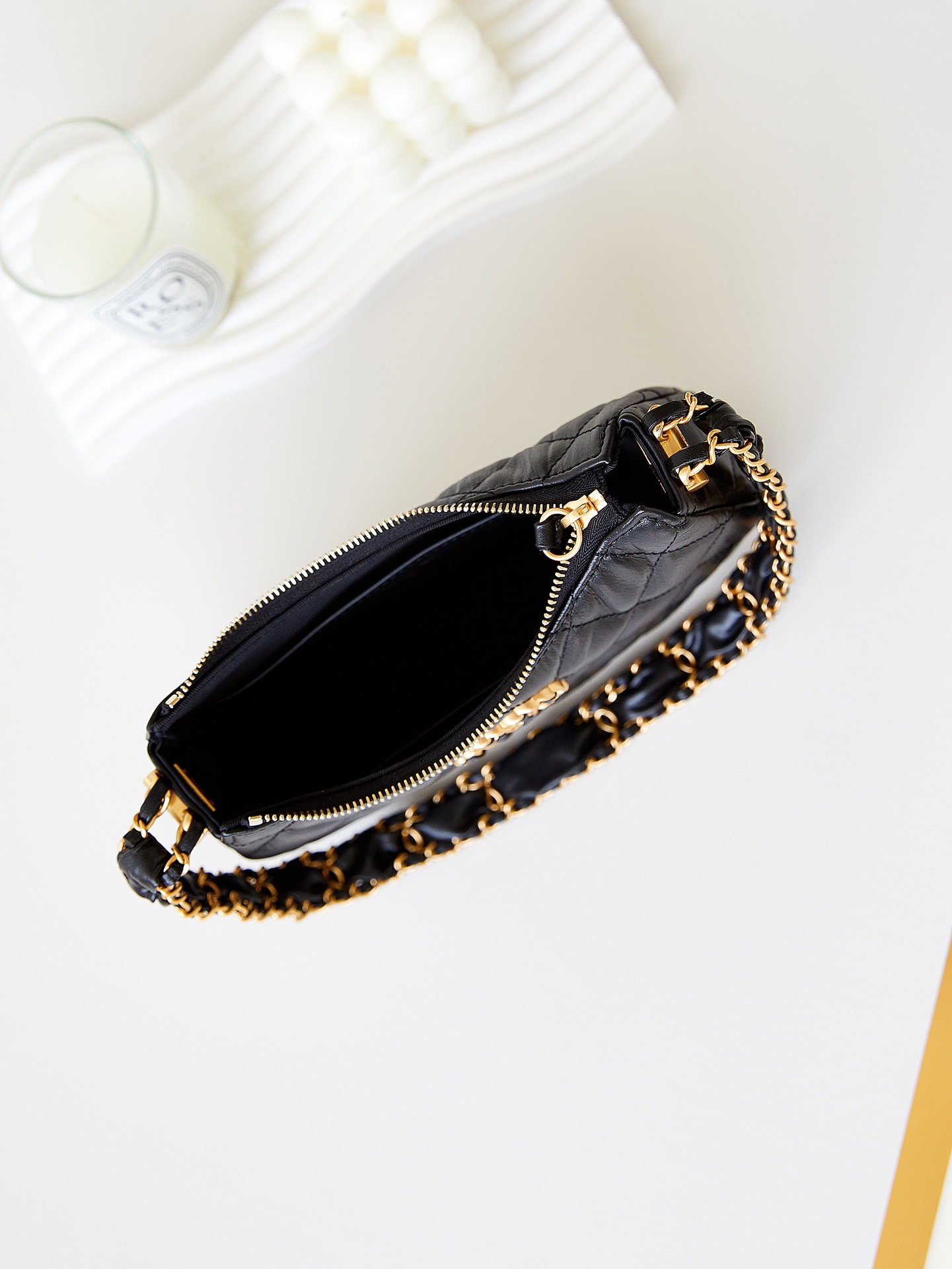 [TOP] CHANEL Hobo 23khobo Armpit Bag 11x20x5 cm -GHW- Black