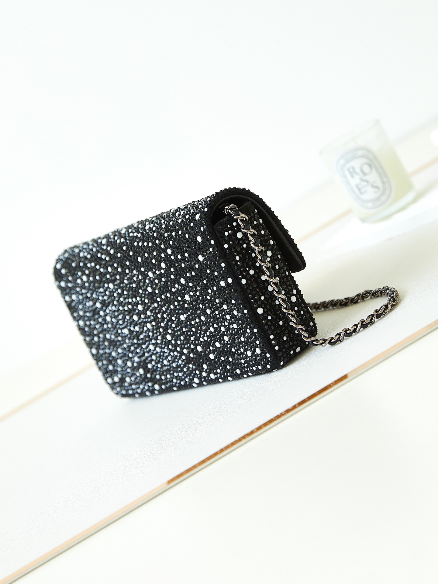 [TOP] CHANEL  23b Evening Armpit Bag Pearl Diamond Flap Bag 20cm/26cm - Black