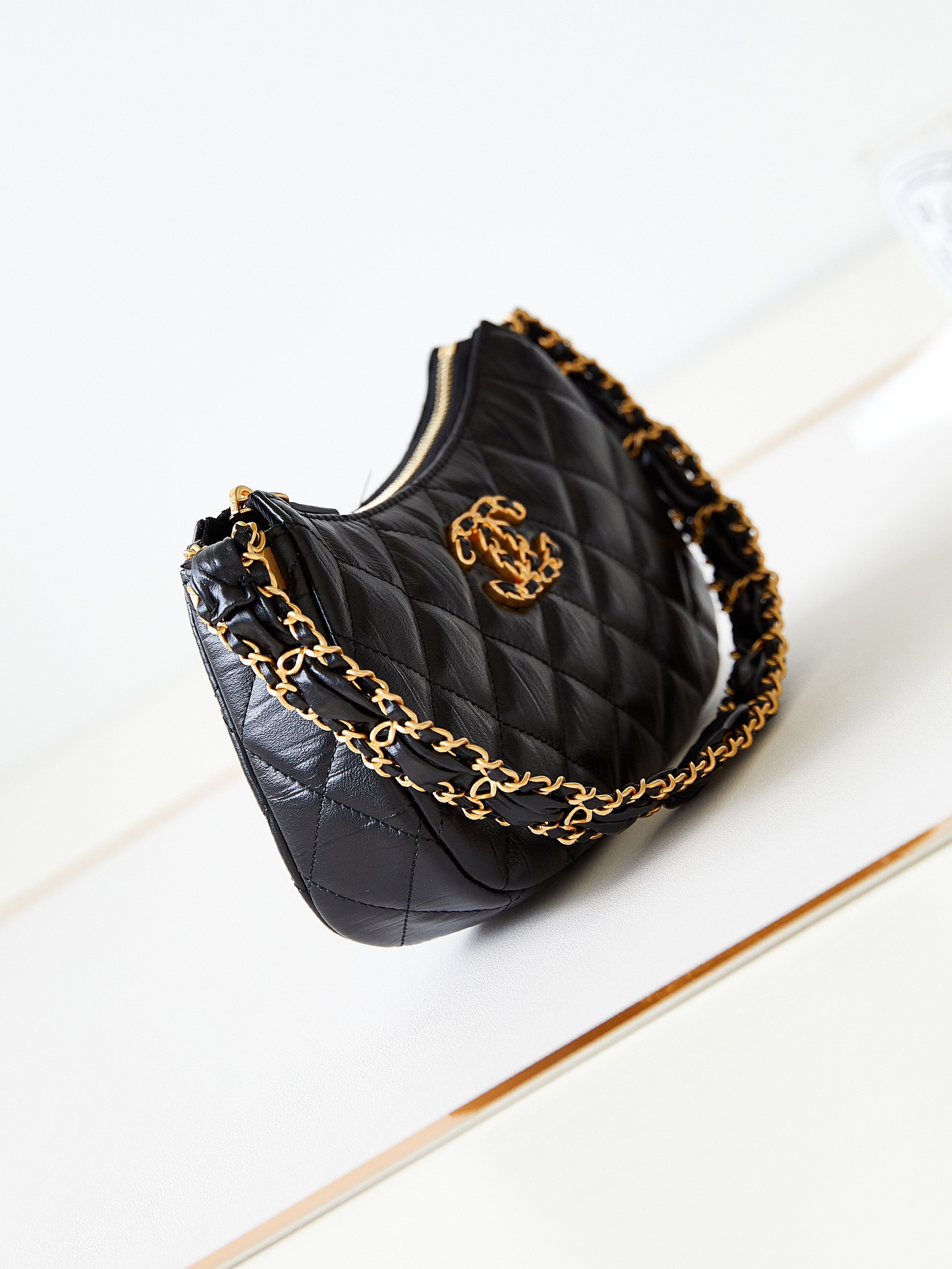 [TOP] CHANEL Hobo 23khobo Armpit Bag 11x20x5 cm -GHW- Black