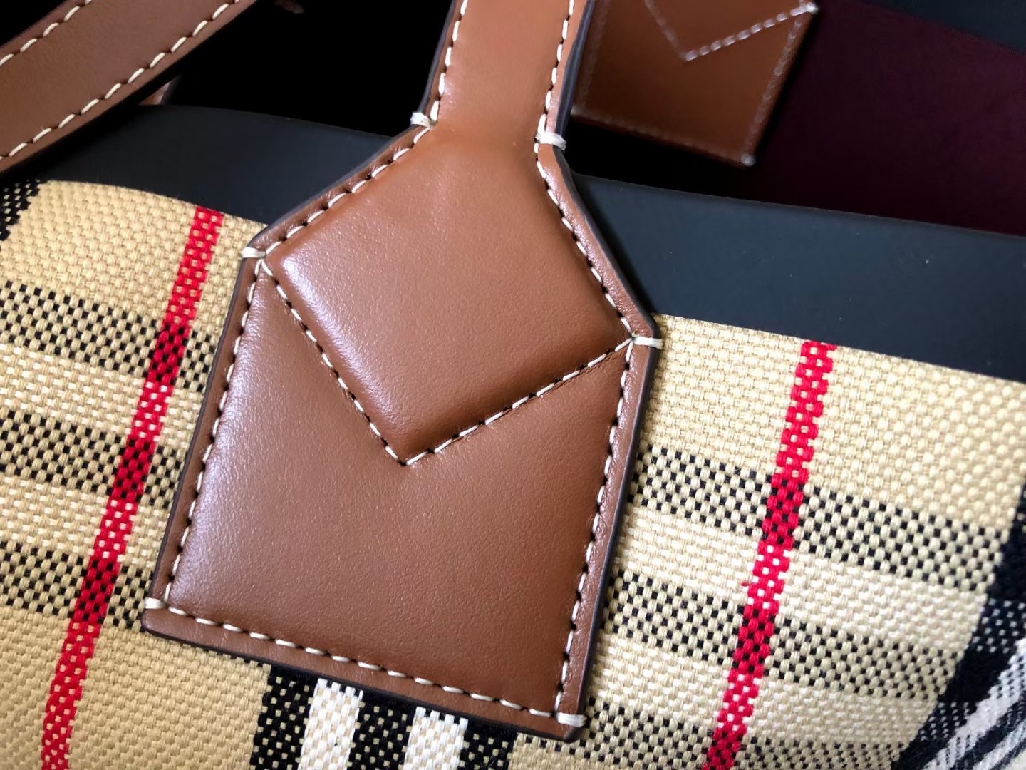 [TOP] BURBERRY Big B's Pure Original Double-sided Tote Bag