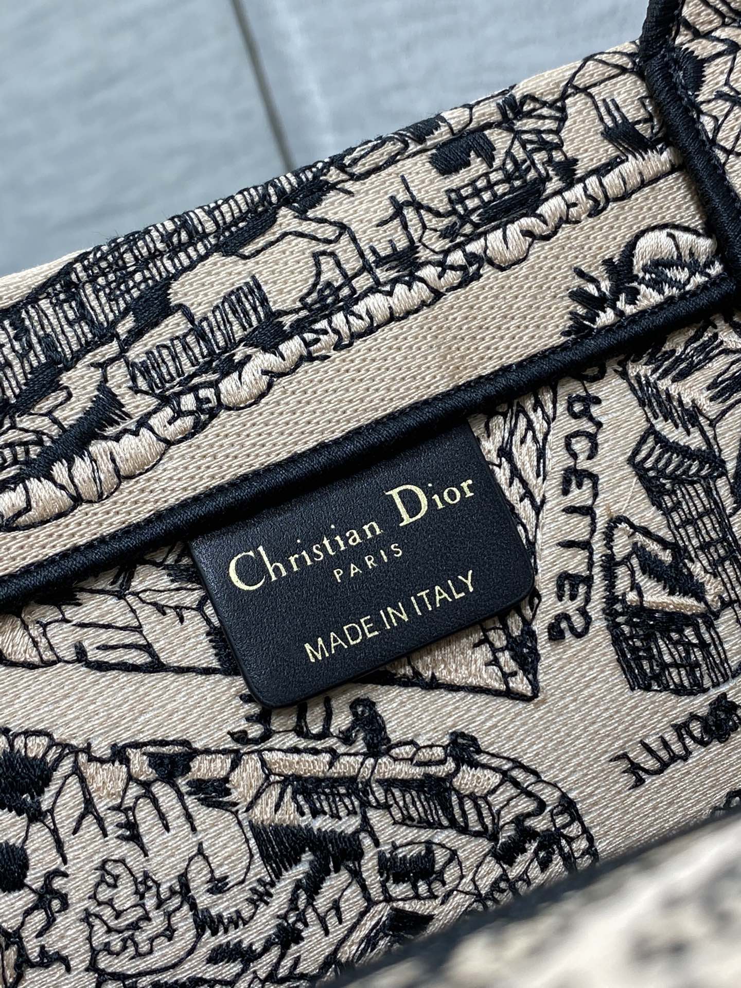 [TOP] Christian Dior Book Tote Christian Dior BOOK TOTE Handbag 26cm/36cm/42cm