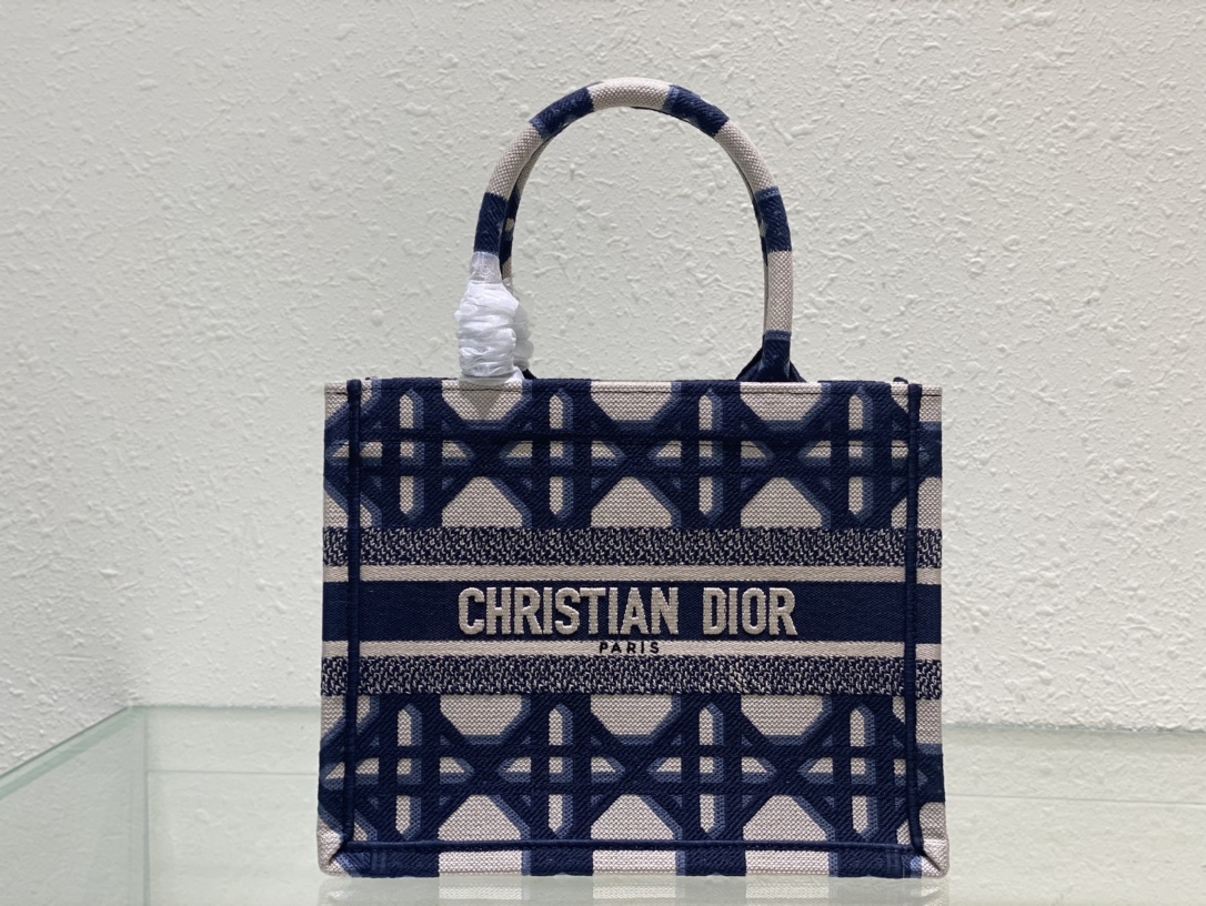 [TOP] Christian Dior Book Blue And White Color Matching Tote Bag Embroidery 26cm/36cm/42cm