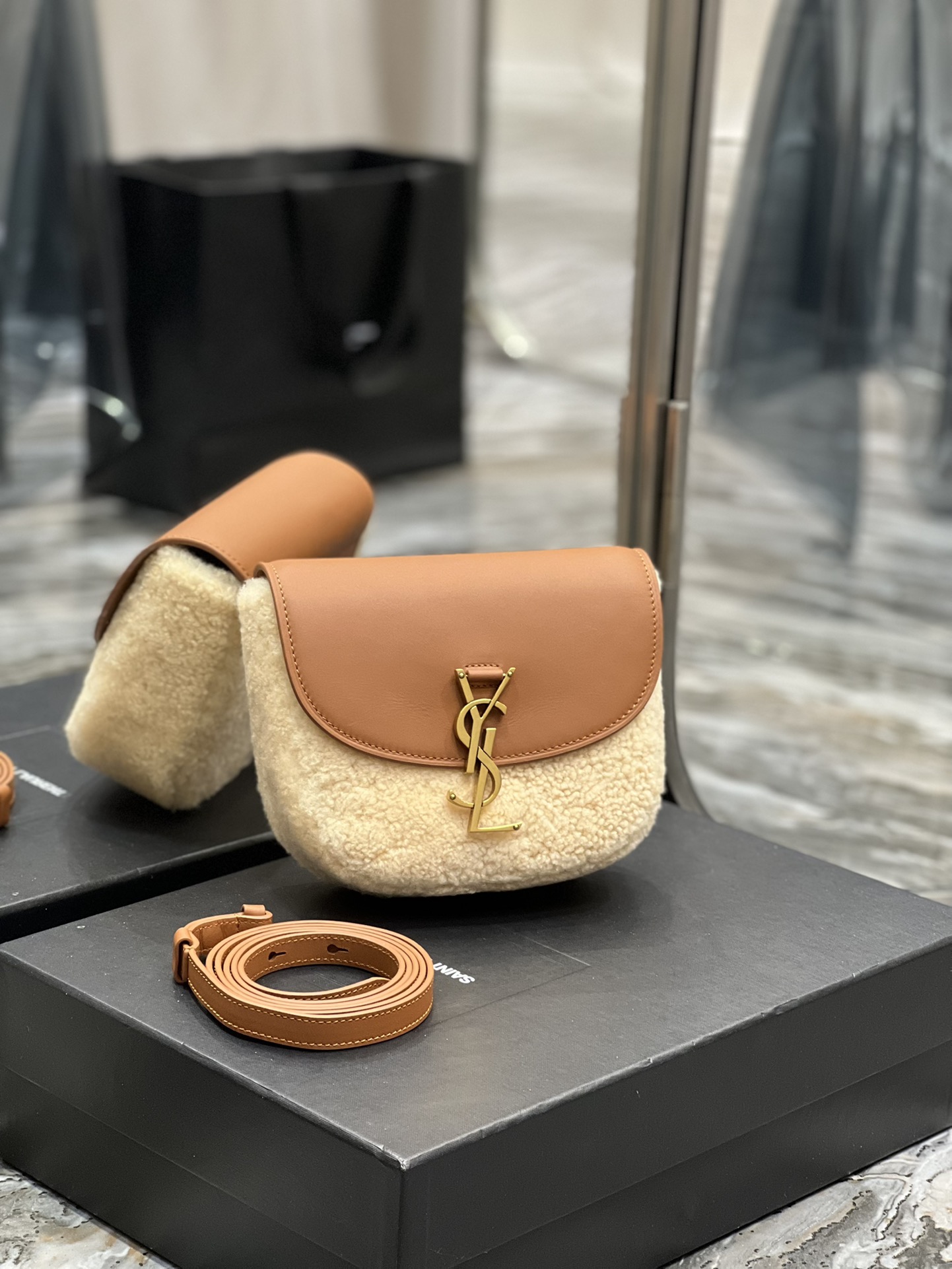 [TOP] Yves Saint Laurent YSL 𝐊𝐚𝐢𝐚 𝐒𝐦𝐚𝐥𝐥 Lamb Wool With Cowhide Bag