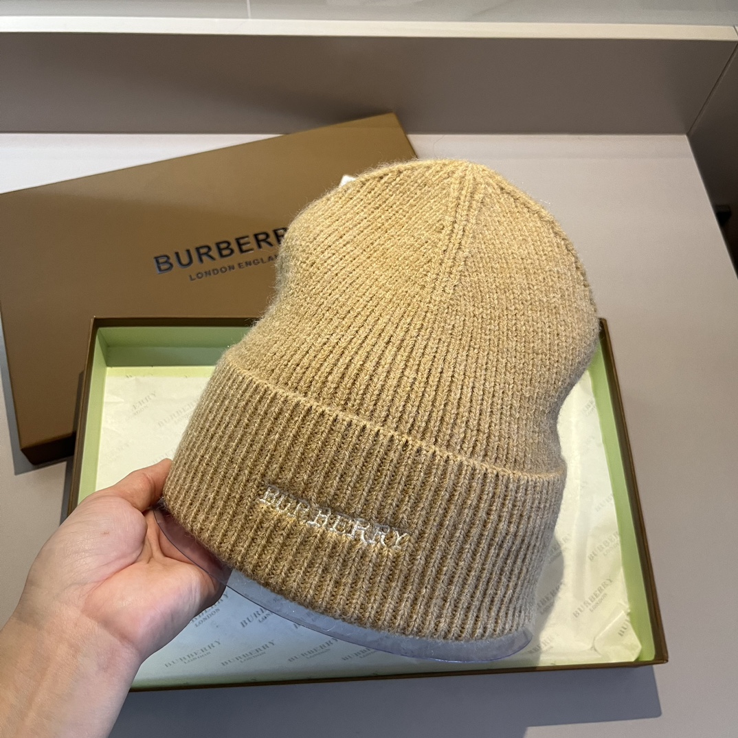 [TOP] BURBERRY Knitted Wool Hat - 5 Colors