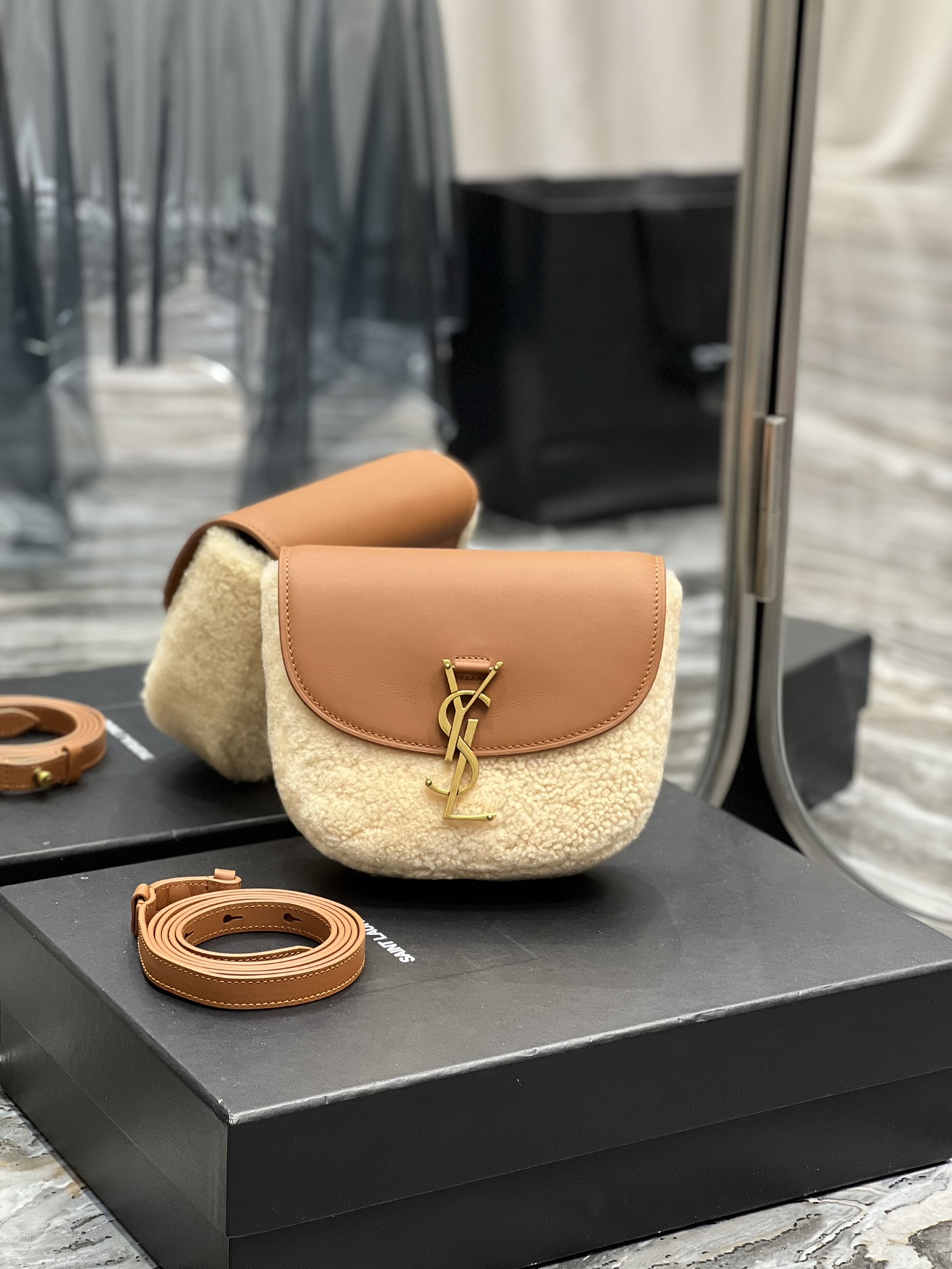 [TOP] Yves Saint Laurent YSL 𝐊𝐚𝐢𝐚 𝐒𝐦𝐚𝐥𝐥 Lamb Wool With Cowhide Bag