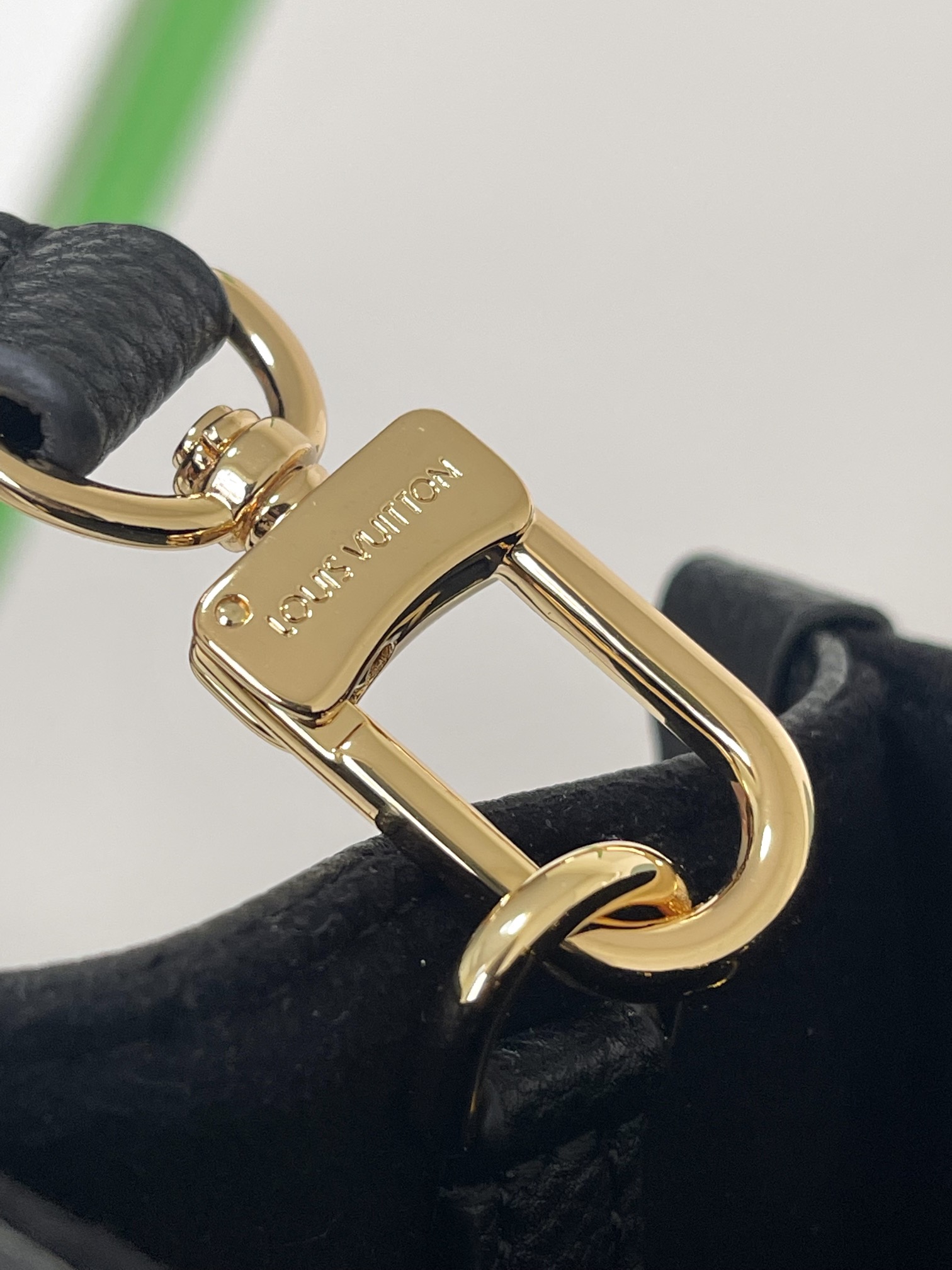 [TOP] Louis Vuitton LV On The Go Big Flower Mommy Bag  25x 11.0 x 19.0 cm- Black