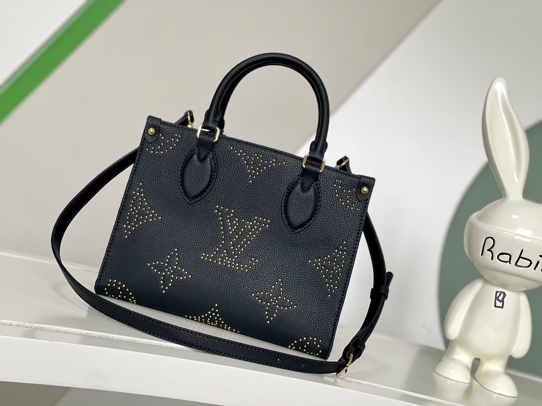 [TOP] Louis Vuitton LV On The Go Big Flower Mommy Bag  25x 11.0 x 19.0 cm- Black