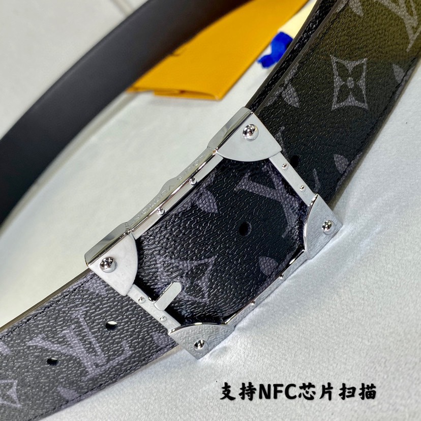 [TOP] Louis Vuitton LV Cowhide Belt - 4CM