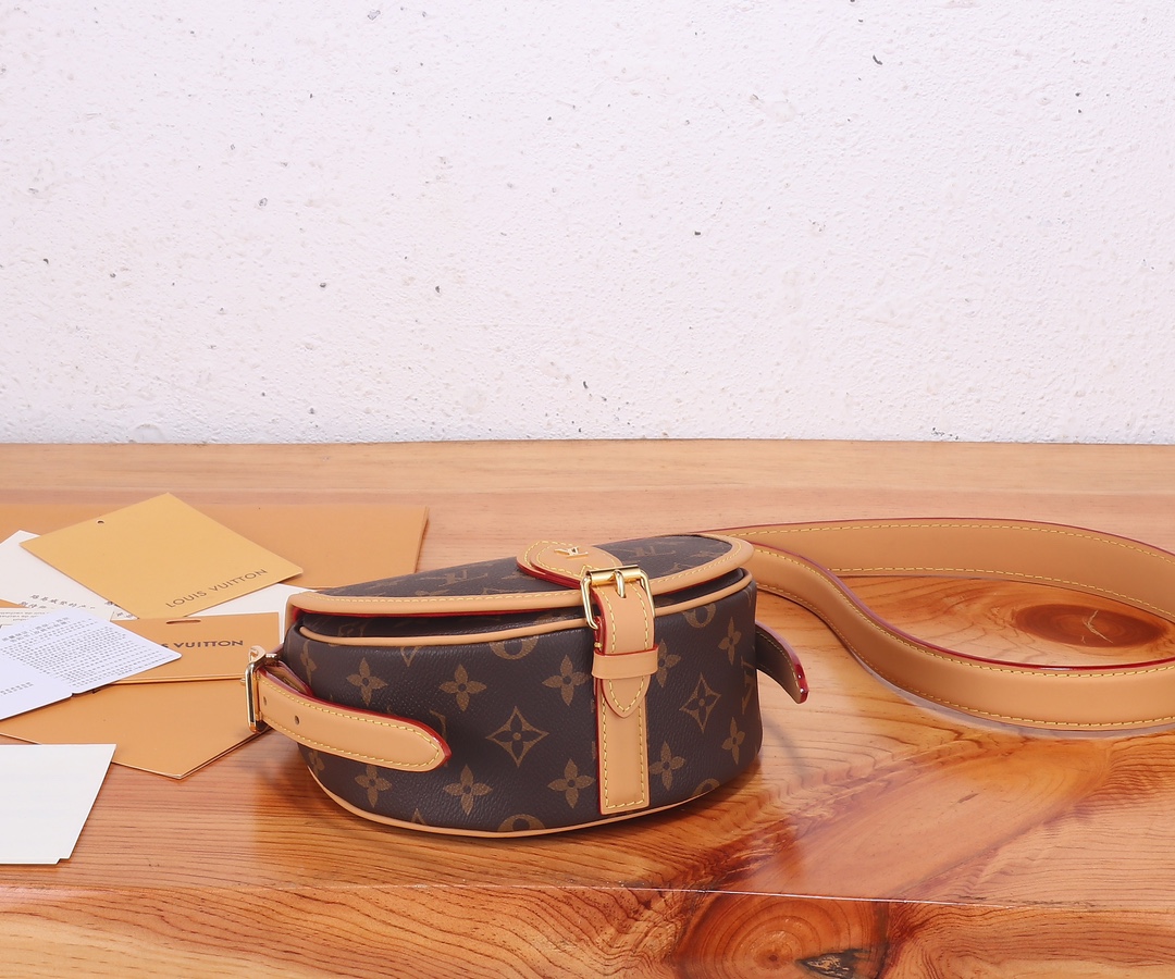 [TOP] Louis Vuitton LV TAMBOURIN Handbags Nicolas Ghesquière Bag  18 x 15 x 8 cm - Reverse Monogram