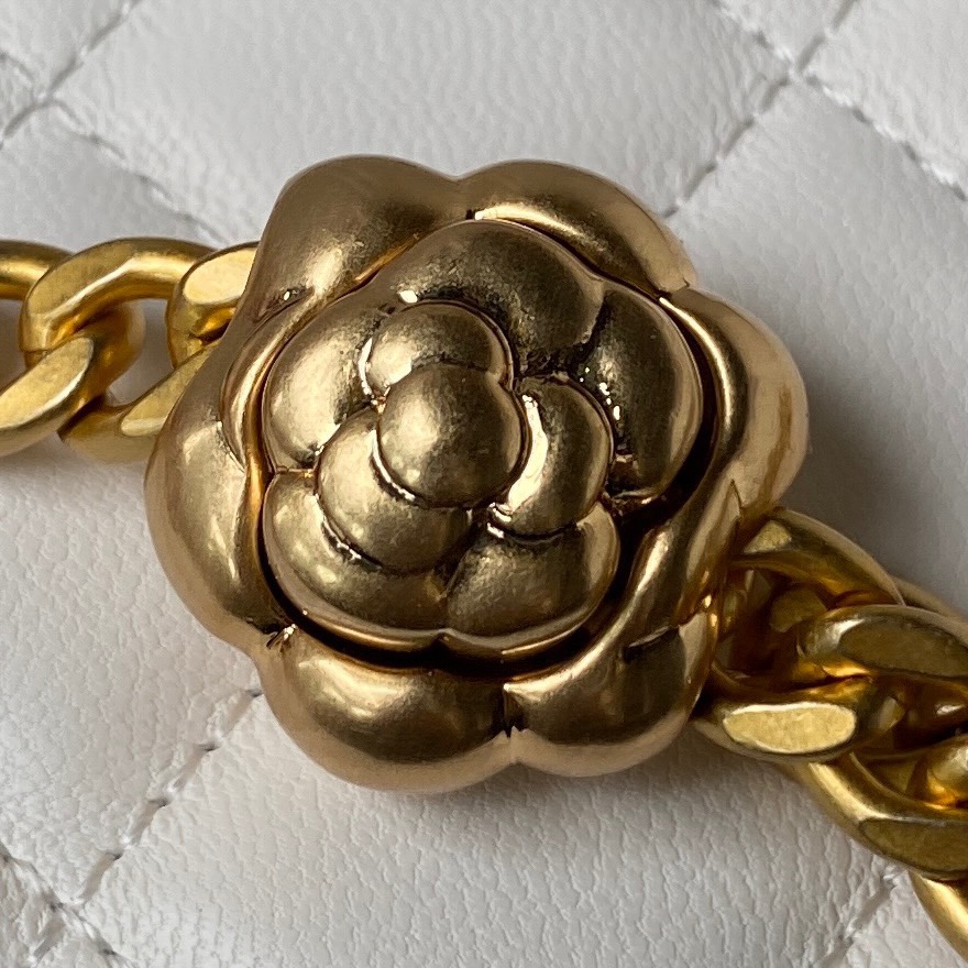 [TOP] CHANEL Small Camellia sheepskin Small Cosmetic Case Bag 8.5*11*7cm - GHW