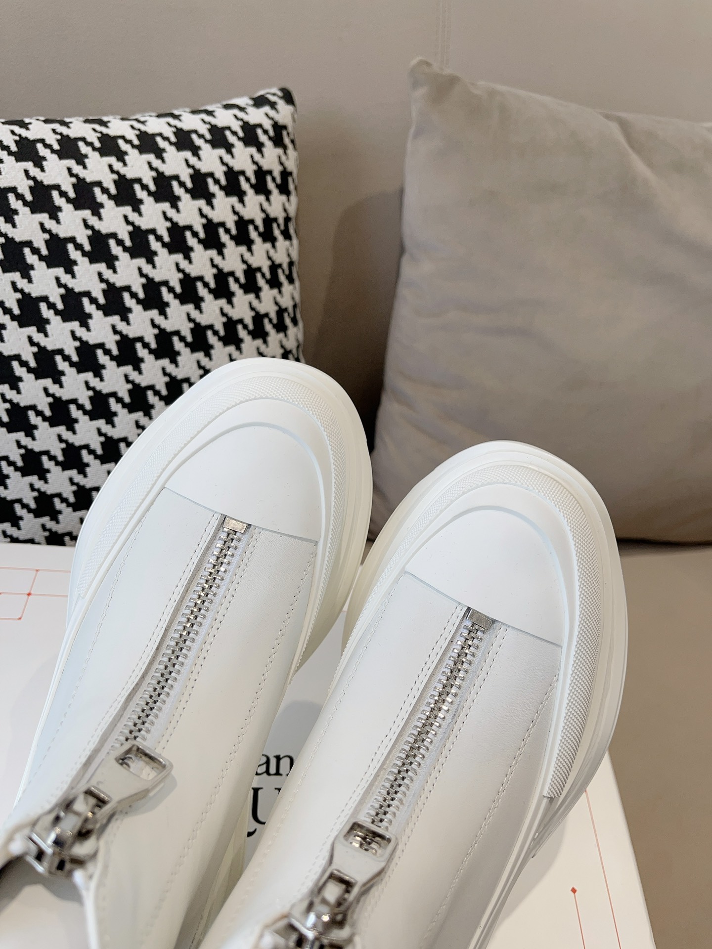 [TOP] Alexander McQueen Alexander Versatile Classic Zipper Boots - 3 Colour