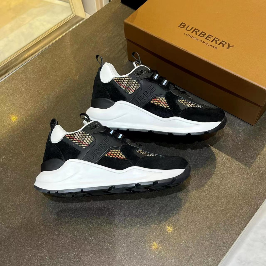 [TOP] BURBERRY Latest Thick Bottom Sports Shoes - Black