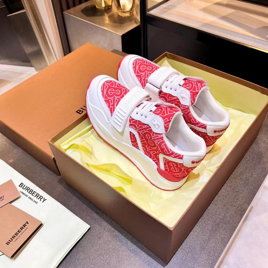 [TOP] BURBERRY Latest Thick Bottom Sports Shoes - Red