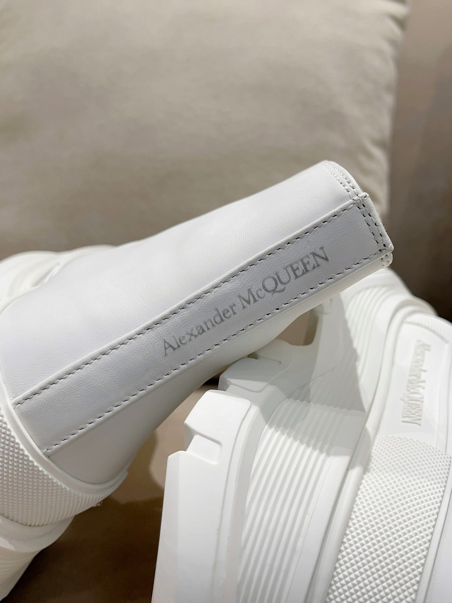 [TOP] Alexander McQueen Alexander Versatile Classic Zipper Boots - 3 Colour