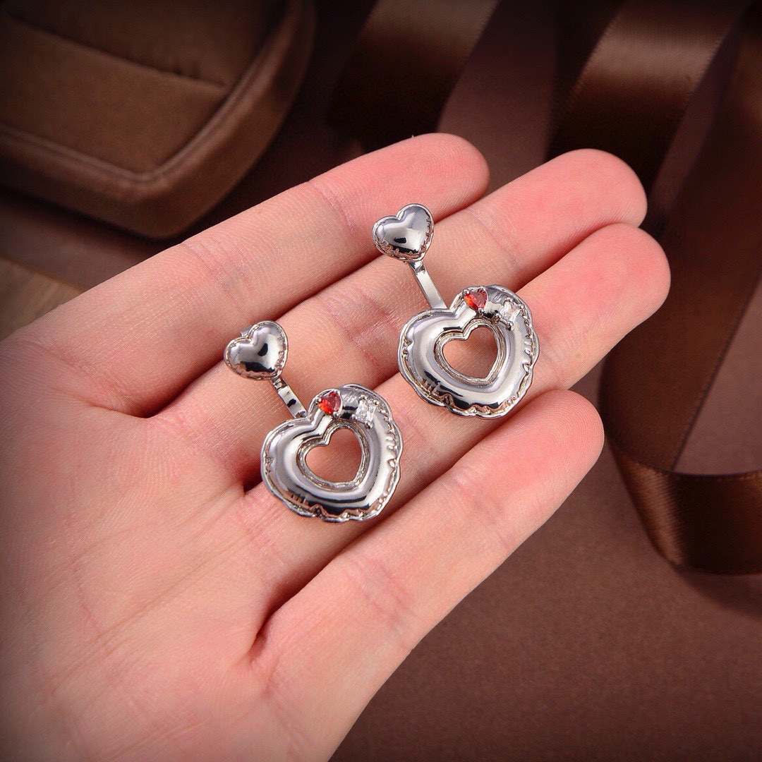 [TOP] Bottega Veneta BV Openwork Heart-shaped Earrings - Silver