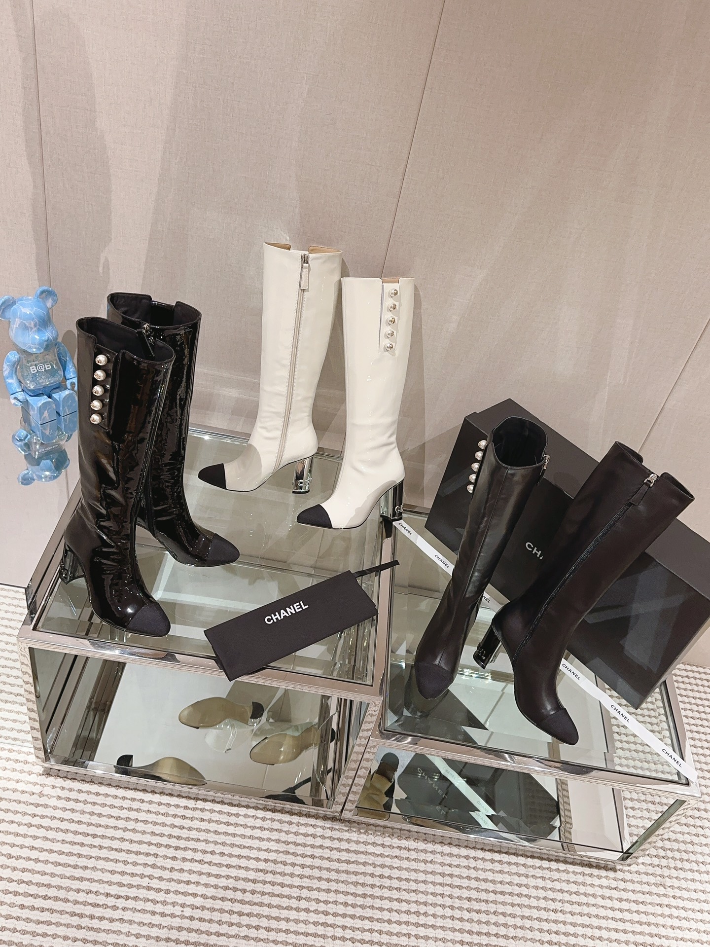 [TOP] CHANEL Pearl High Heels Boots - 3 Colors - 9CM