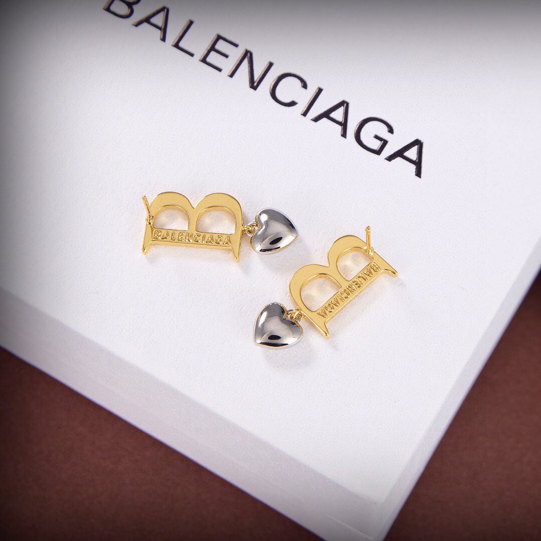 [TOP] BALENCIAGA BB Heart-shaped Earrings - Gold
