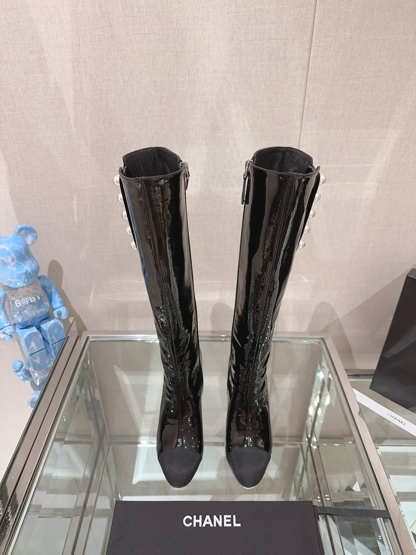 [TOP] CHANEL Pearl High Heels Boots - 3 Colors - 9CM