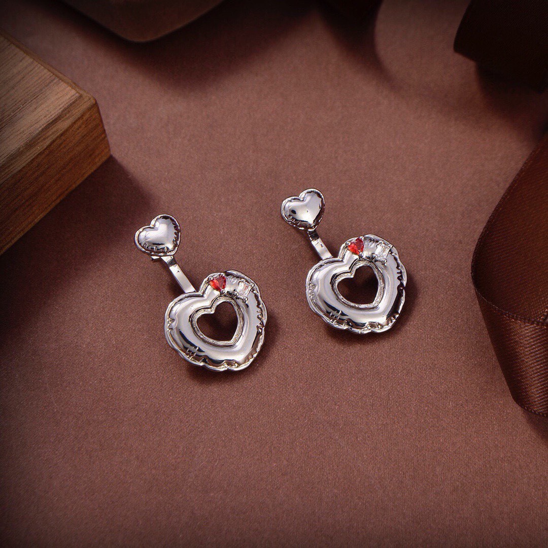 [TOP] Bottega Veneta BV Openwork Heart-shaped Earrings - Silver