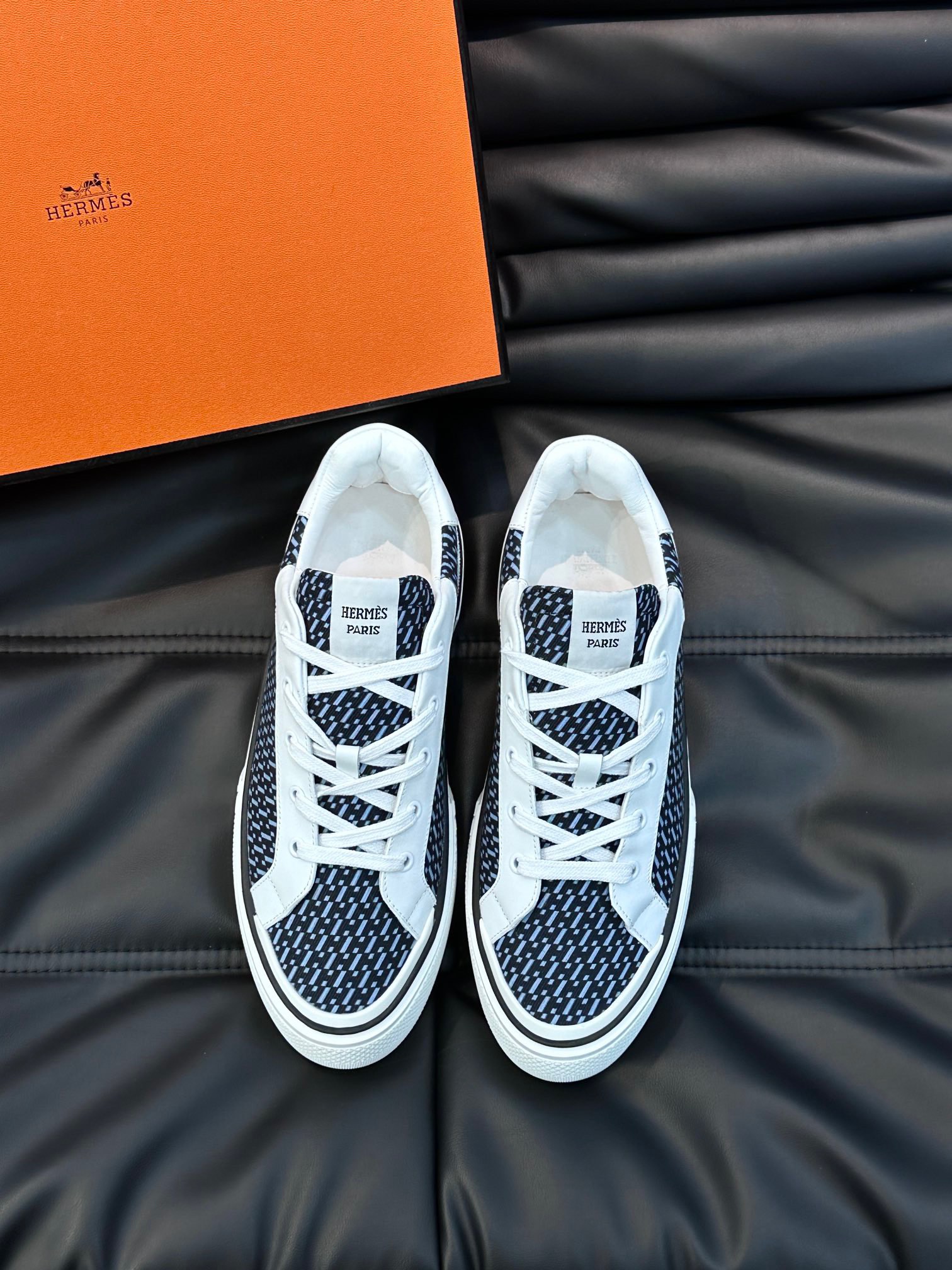 [TOP] HERMES Men's Low Top Casual Sports Shoes