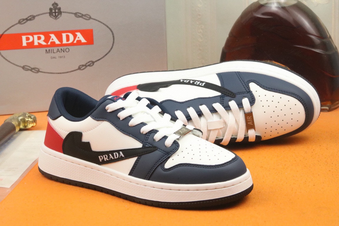 [TOP] PRADA Breathable Casual Shoes