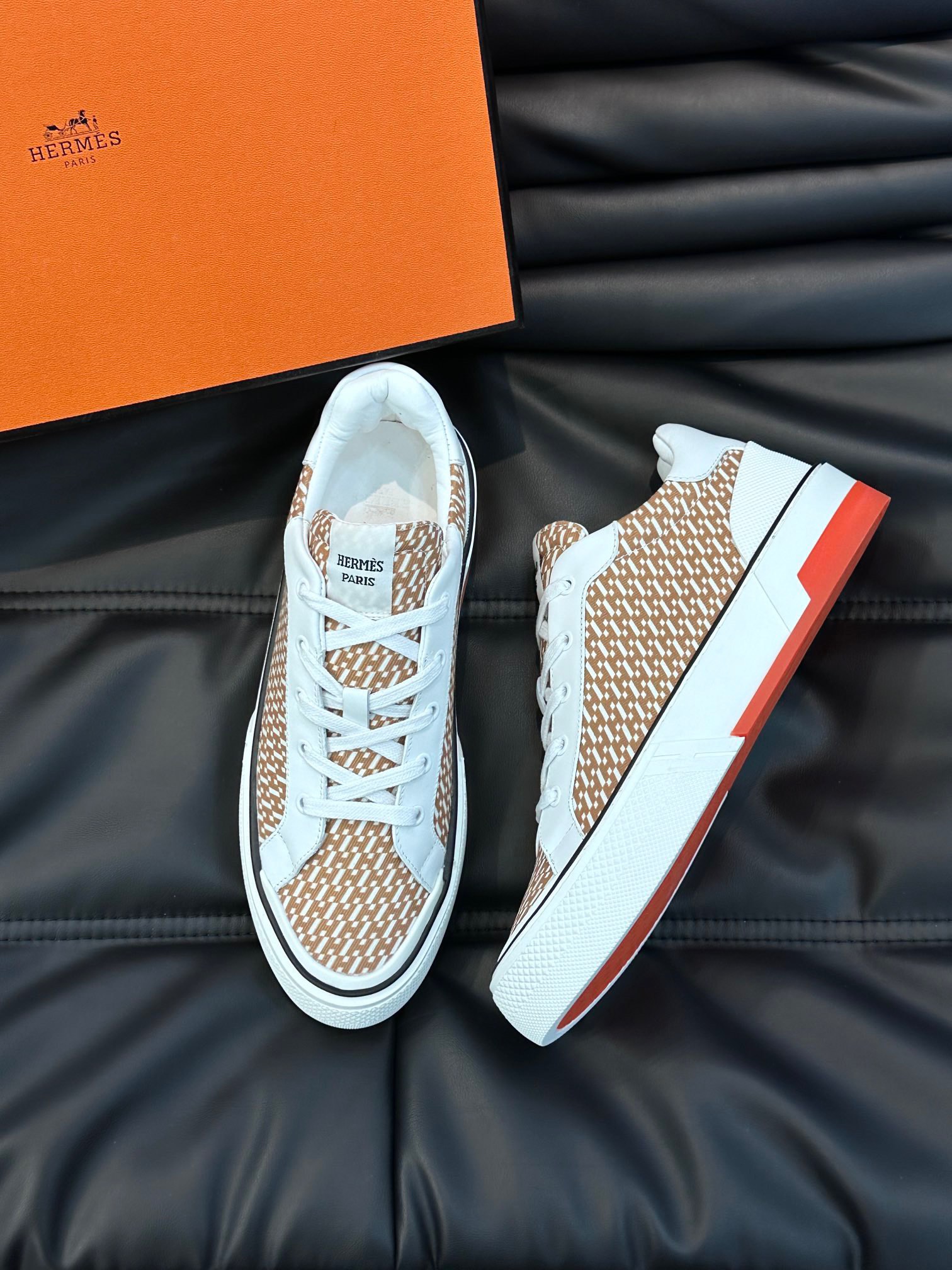 [TOP] HERMES Men's Low Top Casual Sports Shoes