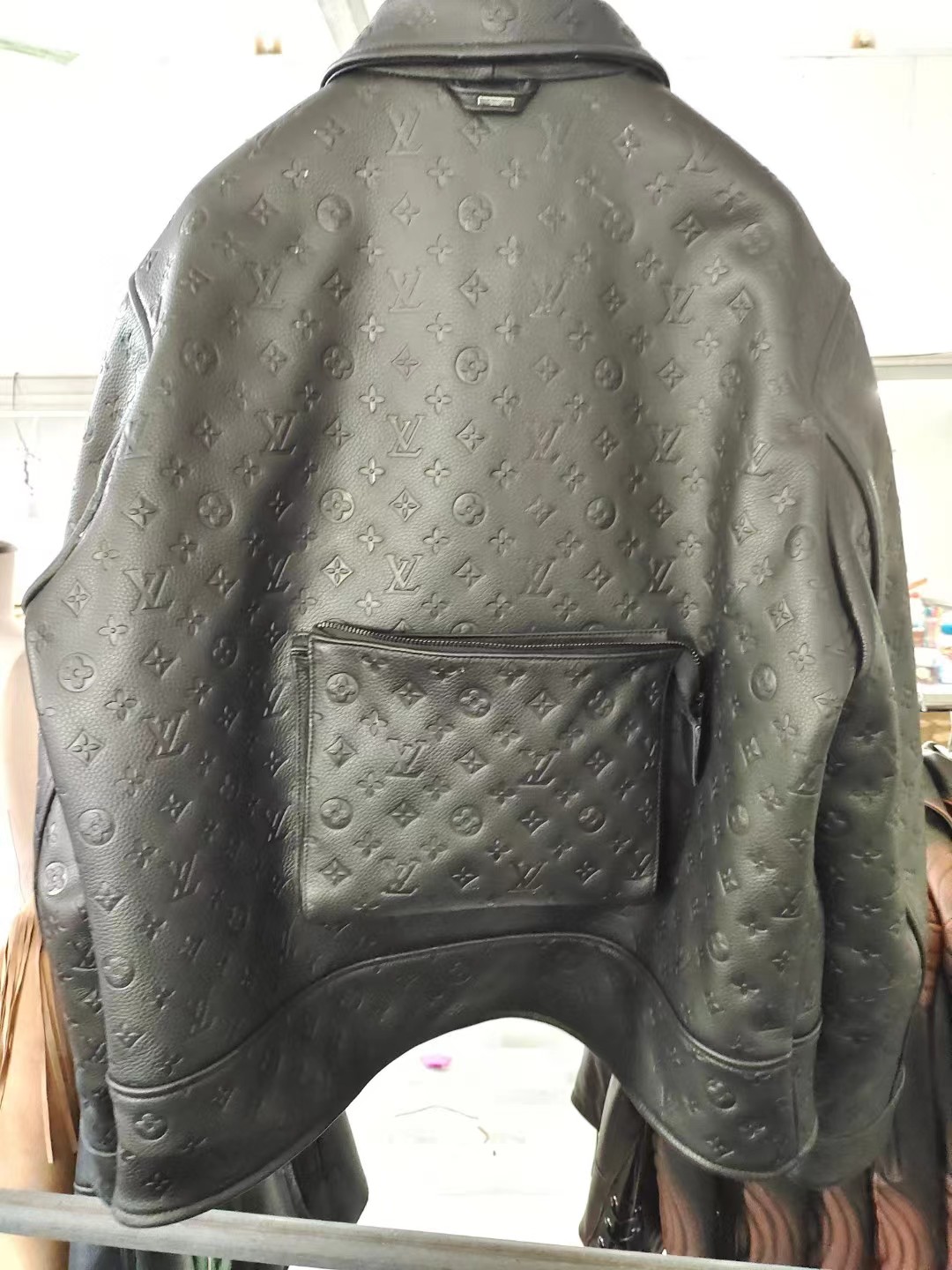 [TOP] Louis Vuitton LV LV Jacket - Black