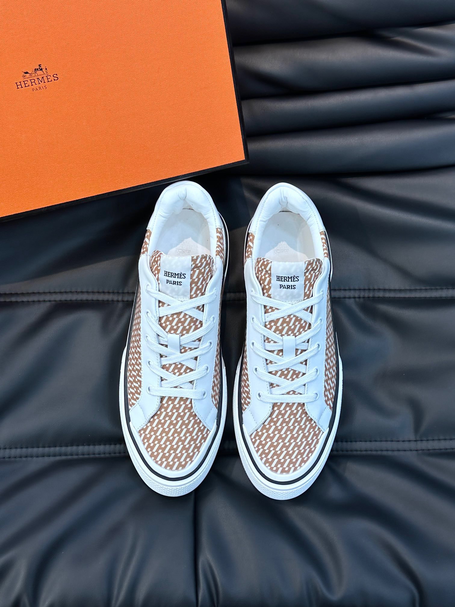 [TOP] HERMES Men's Low Top Casual Sports Shoes