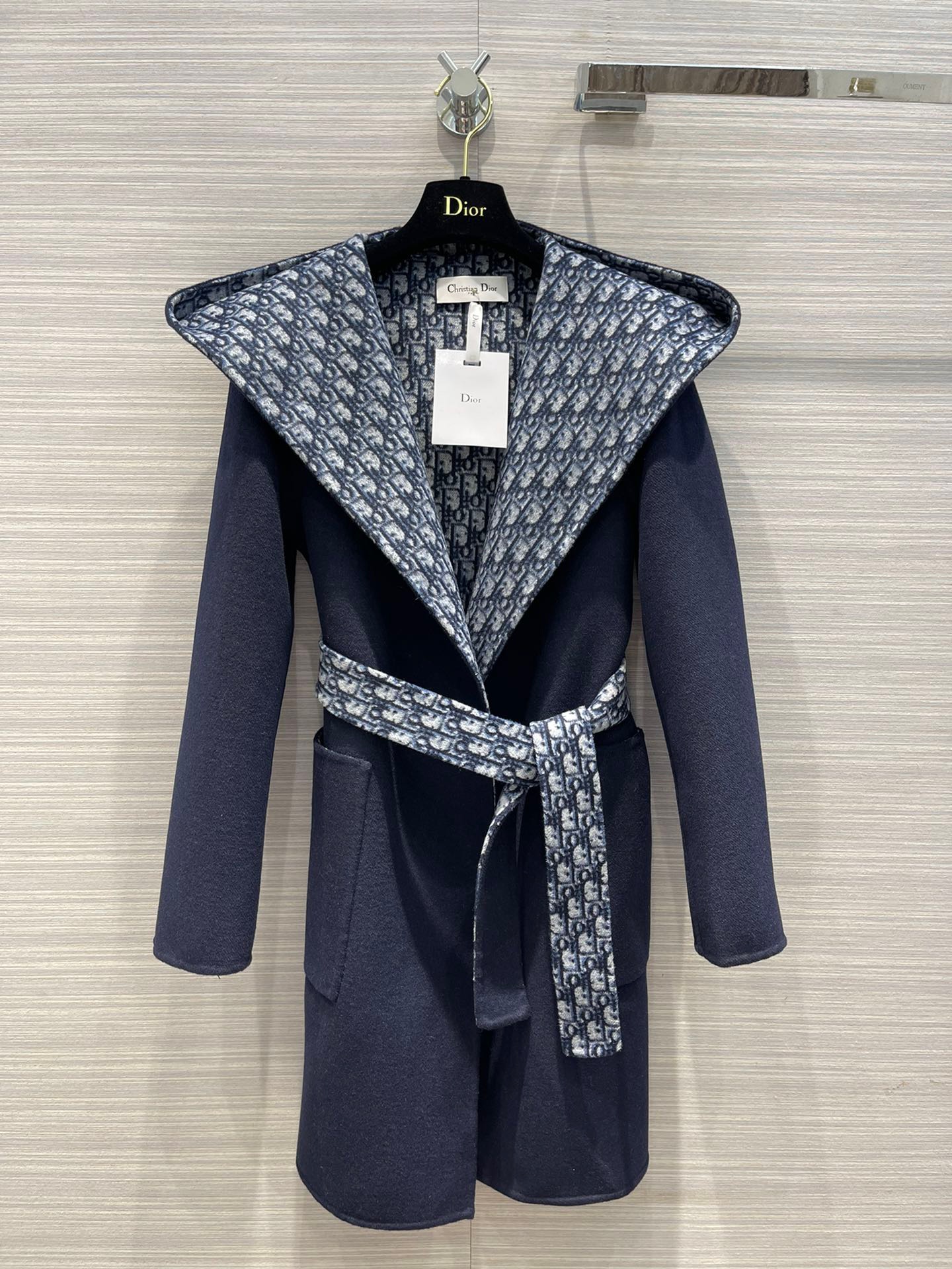 [TOP] Christian Dior Signature Double Face Wrap Coat - Collection   CD