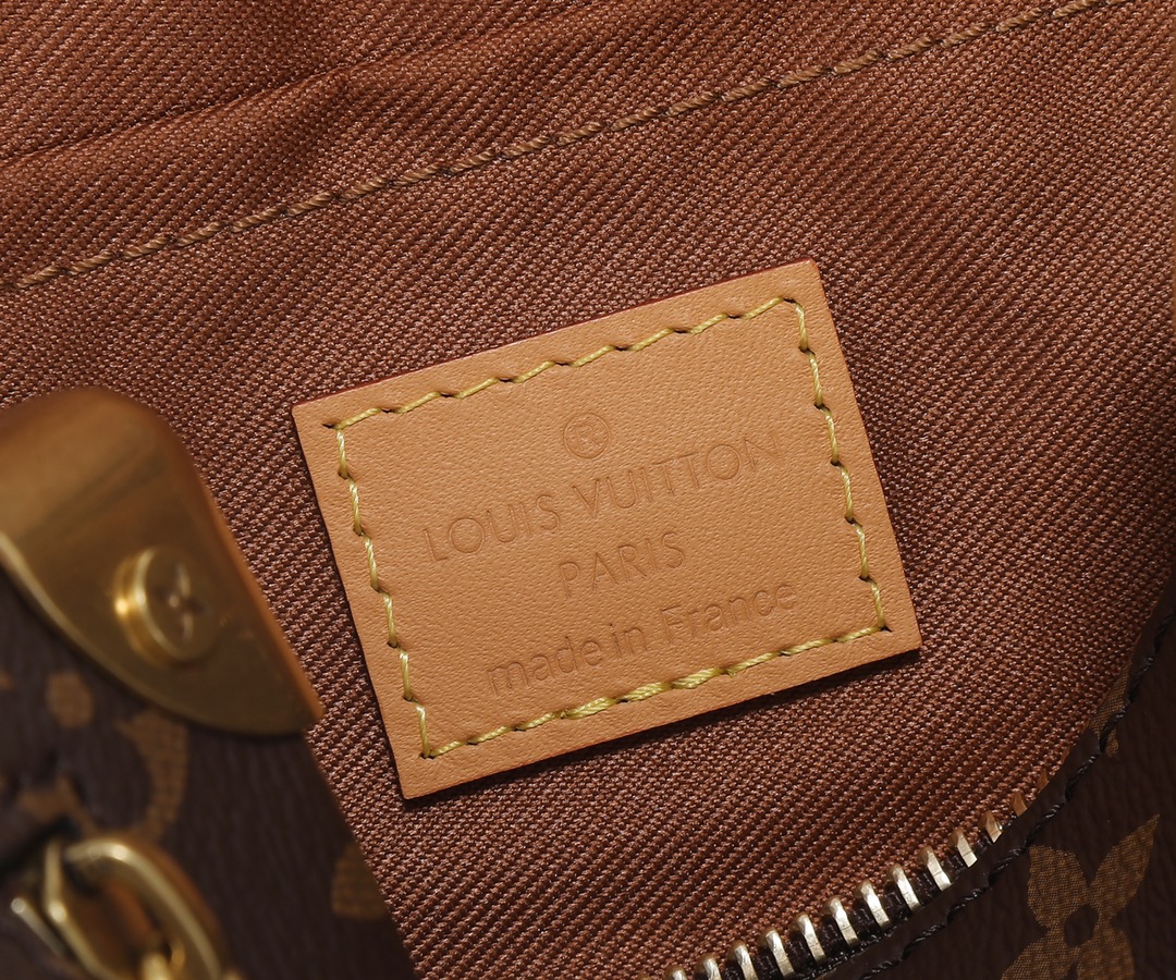 [TOP] Louis Vuitton LV MINI SOFT TRUNK Chain Bag 18.5 x 13 x 8 cm-Brown