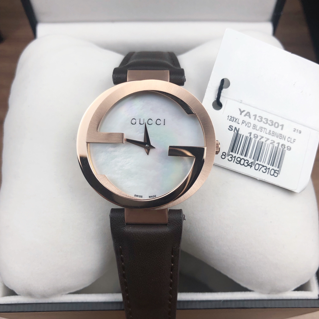 [TOP] GUCCI Quartz Unisex Watch