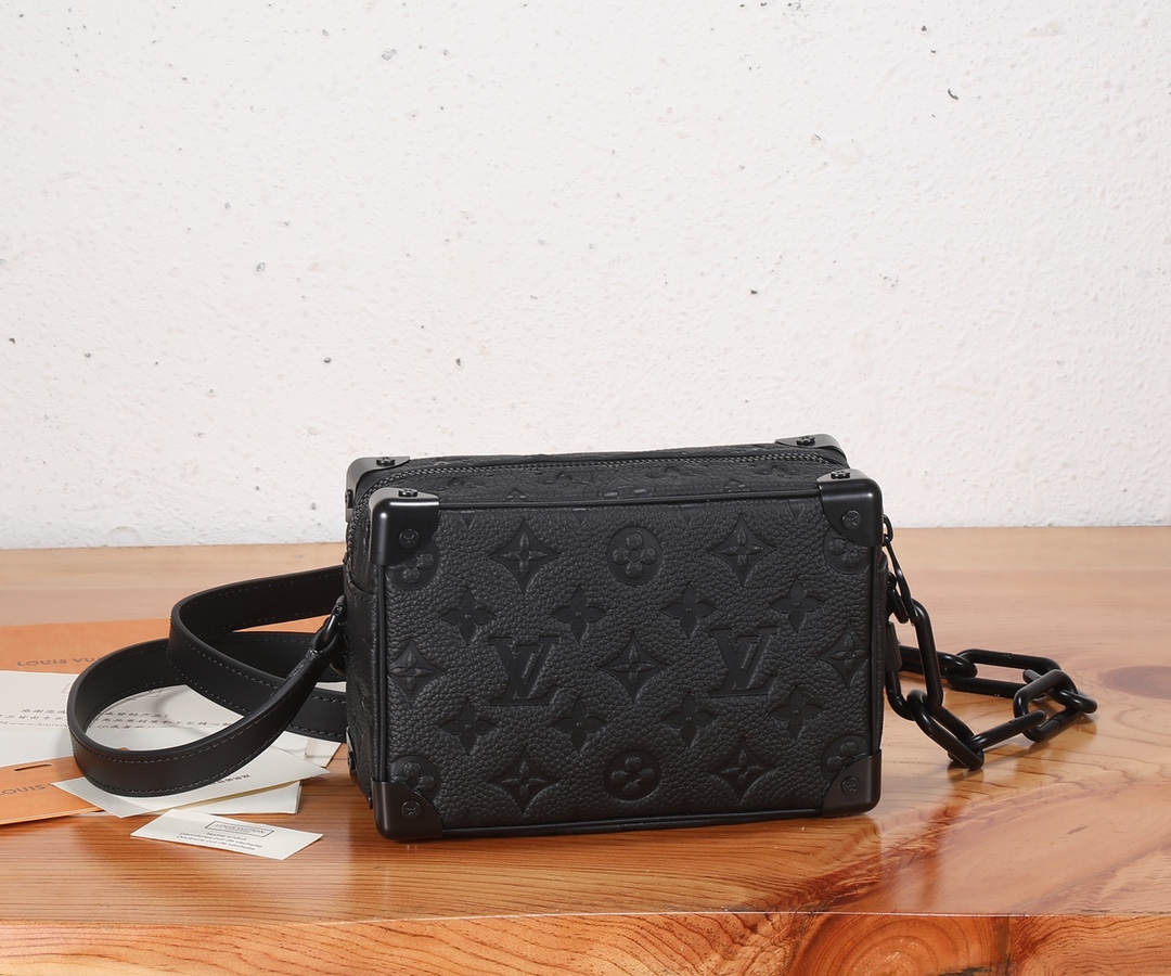 [TOP] Louis Vuitton LV Trunk Soft Trunk Mini Bag 18.5 x 13 x 8 cm - Black