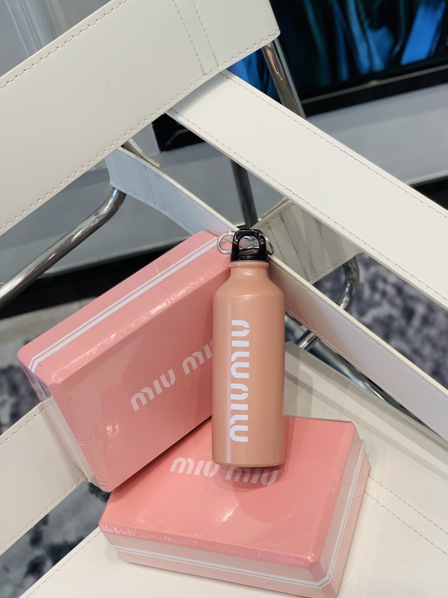 [TOP] Miu Miu Pink Kettle