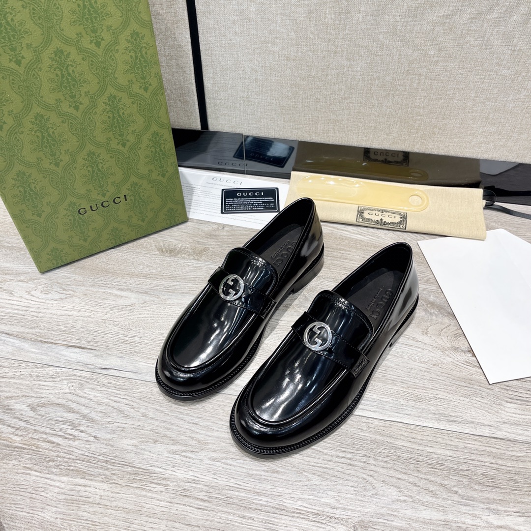 [TOP] GUCCI Men's Cowhide Loafers - Black