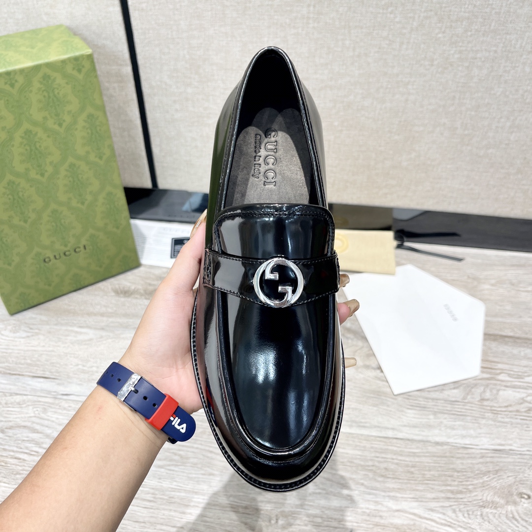 [TOP] GUCCI Men's Cowhide Loafers - Black