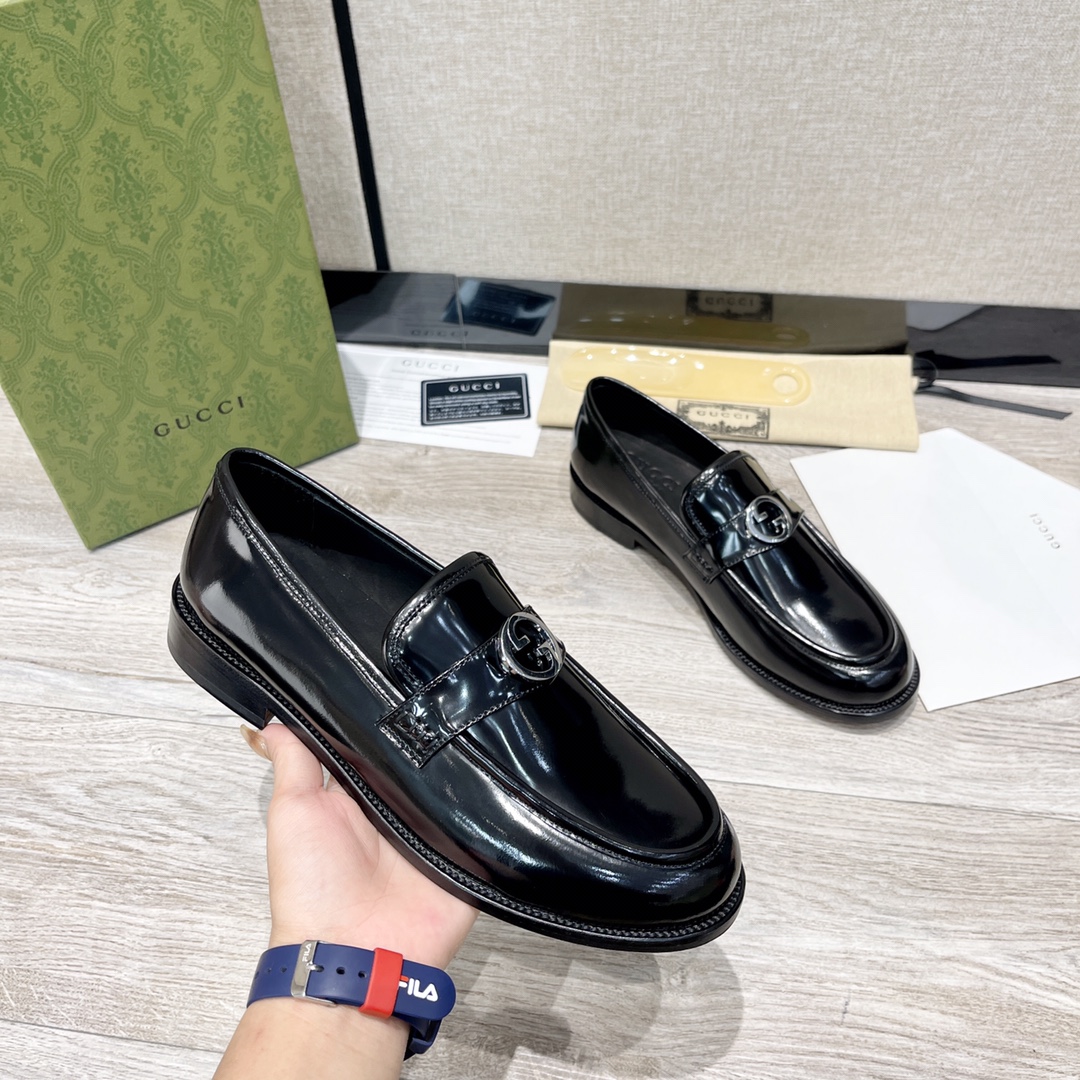 [TOP] GUCCI Men's Cowhide Loafers - Black