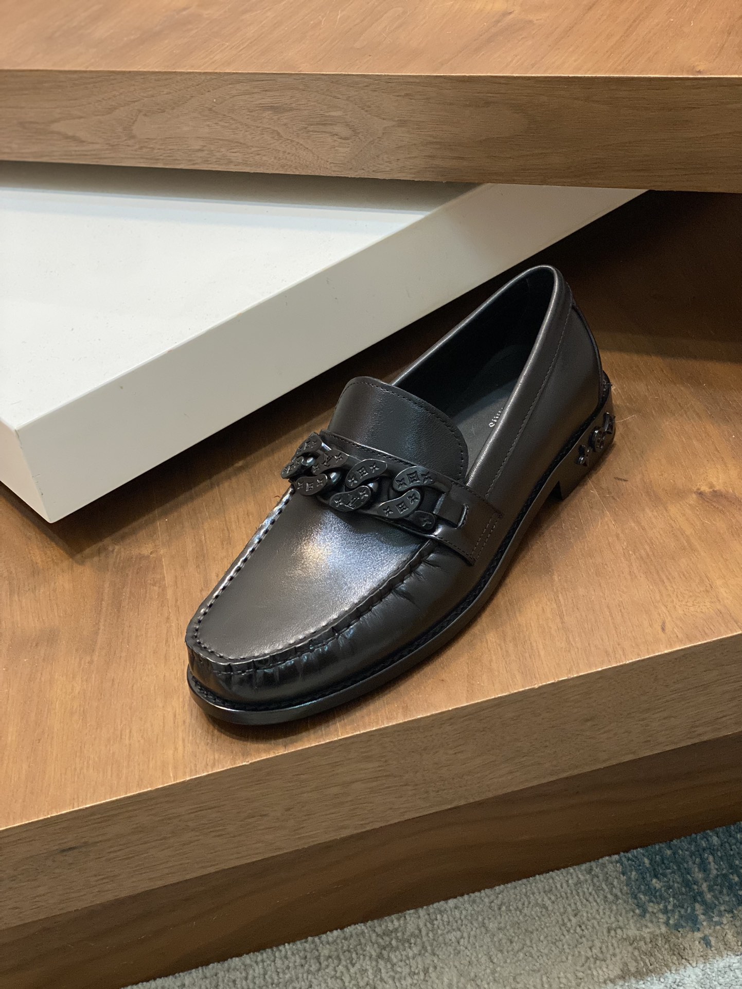 [TOP]Louis Vuitton LV Cowhide And Handmade Lefu Shoes - Black