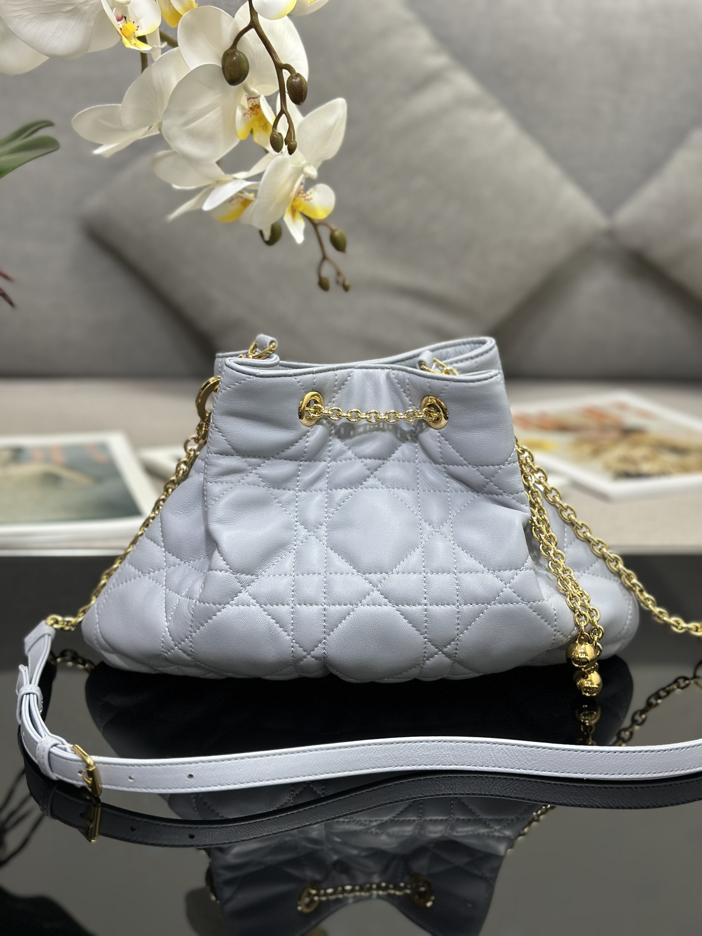 [TOP] Christian Dior Dior Ammi Medium Drawstring Bag 31 x 18 x 13 cm - 2 Colors